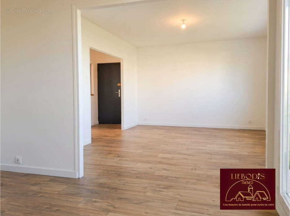 Appartement T3 entièrement rénové - photo 3