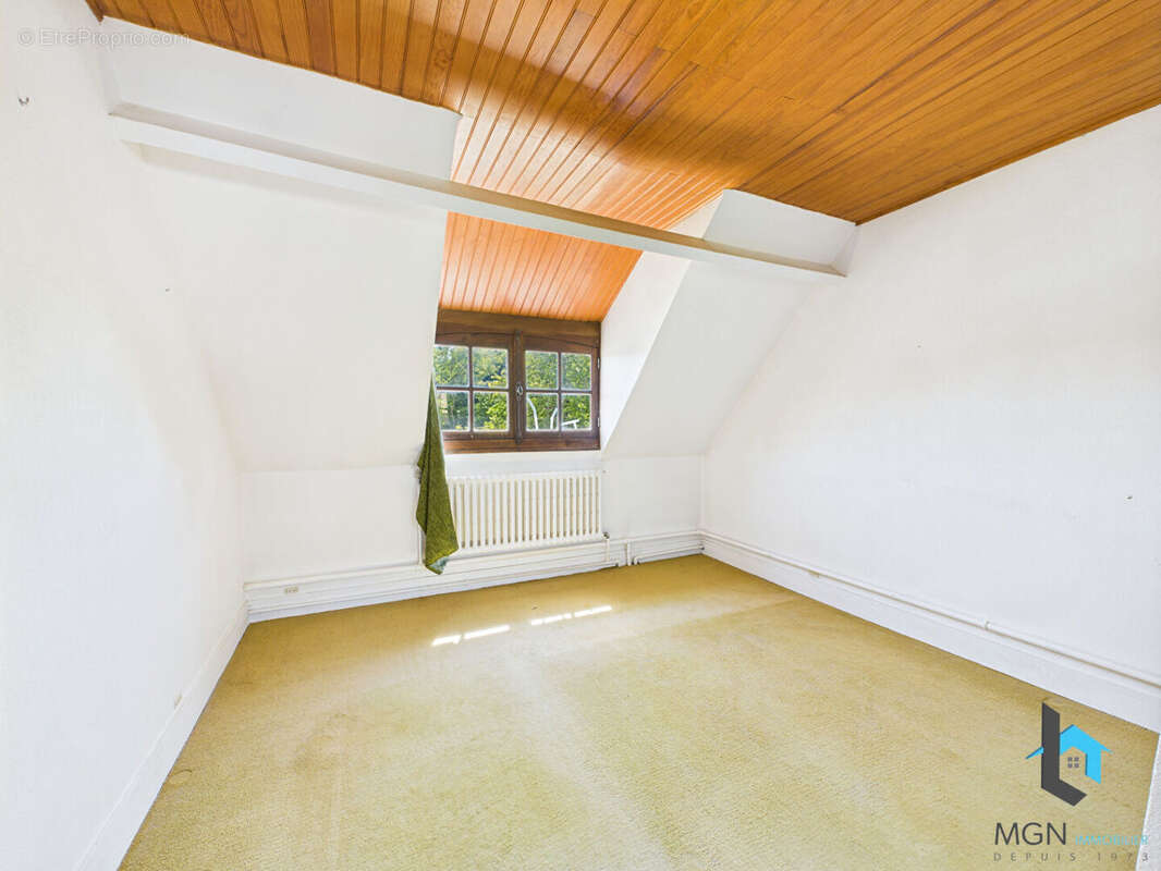 Maison proche nogent le roi - photo 14