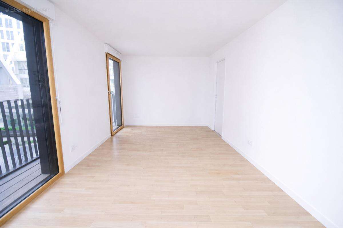 Appartement à NANTERRE