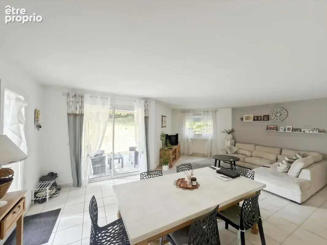 Saint-Georges-les-Bains — Maison Plain-pied 122m² familial dans un havre de paix - 4 chambres - Garage - photo 8