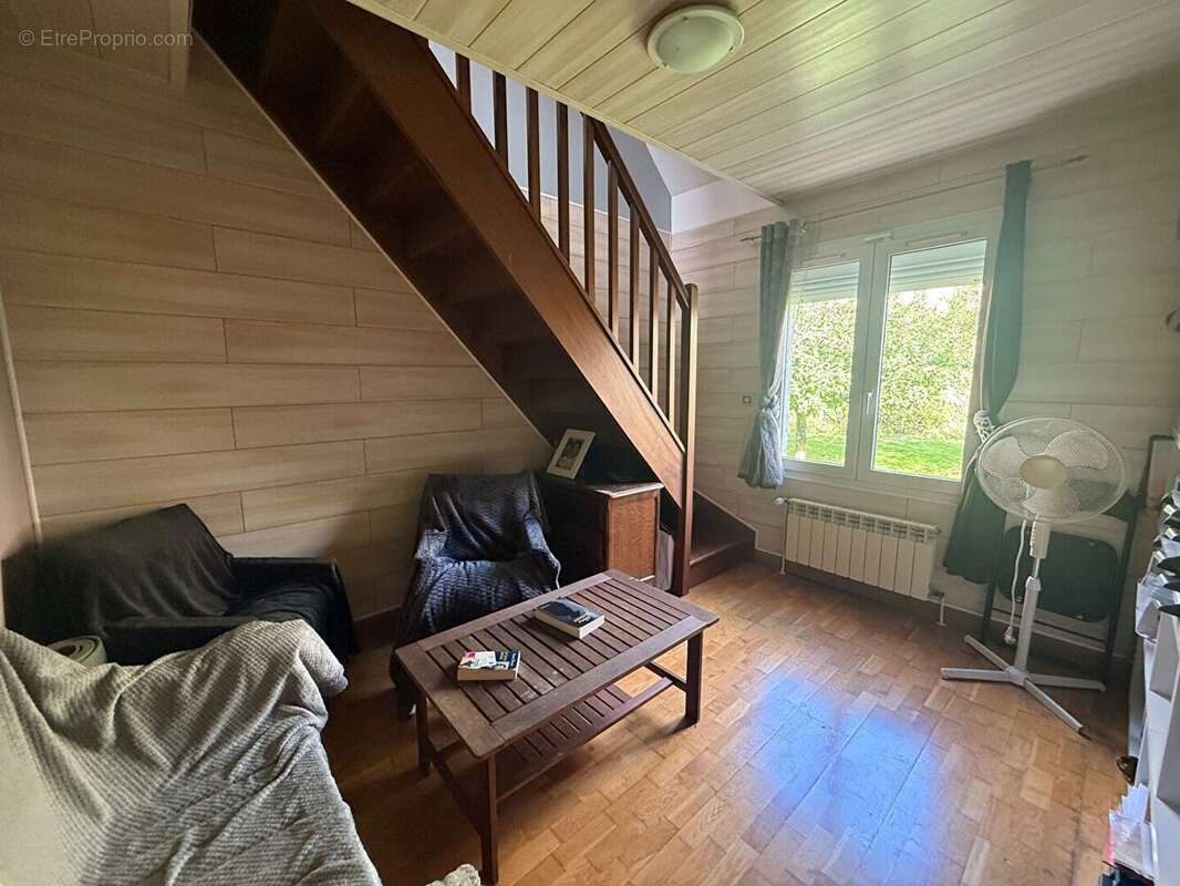 Maison Sainte Genevieve 6 pièce(s) 149 m2 A MOINS DE 11 KM DE BORNEL - photo 6