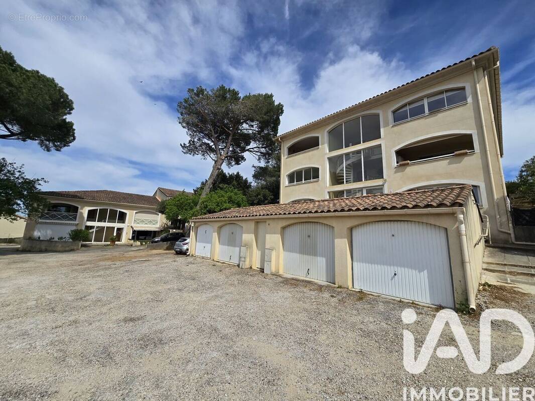 Photo 1 - Appartement à BAGNOLS-SUR-CEZE