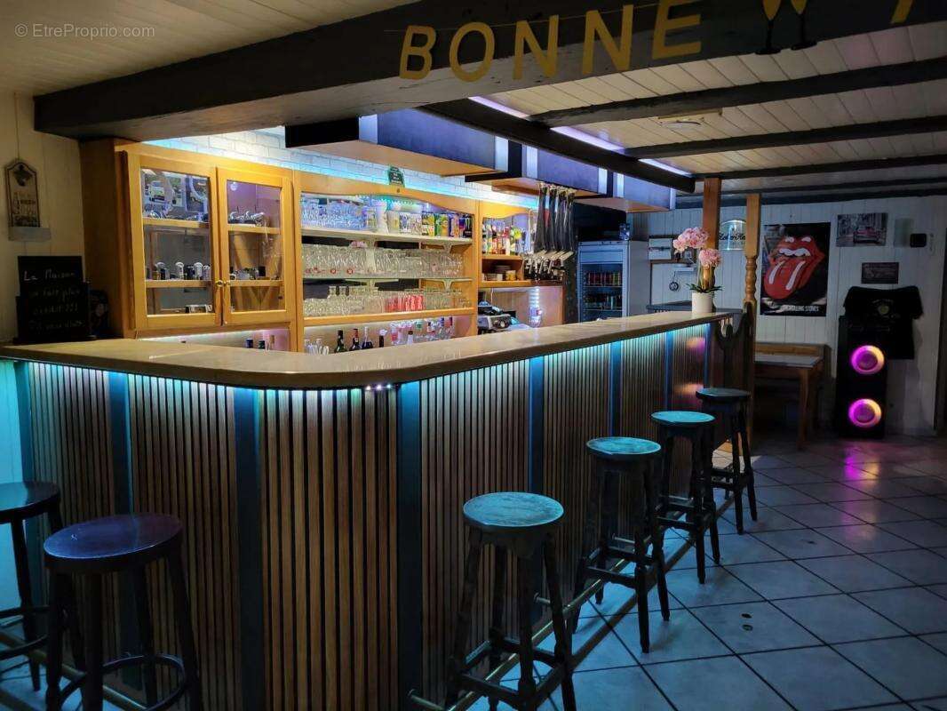 Maison à MONTECHEROUX