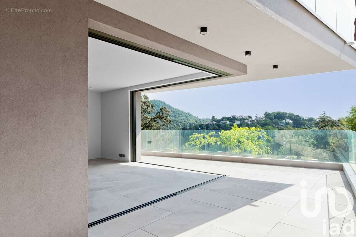 Appartement 85 m² à Les Adrets-De-L'esterel  - photo 5
