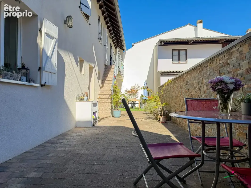 Maison 5 pièces 141 m² à vendre à Geispolsheim (67118) - photo 2