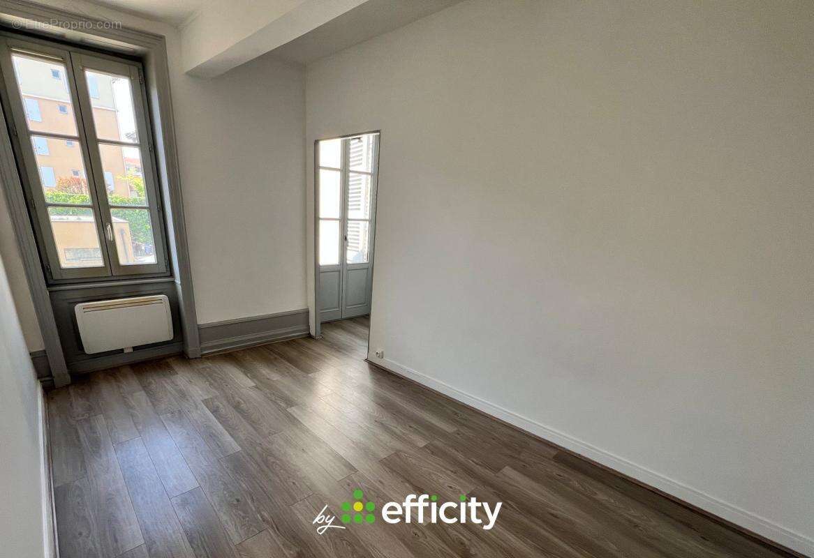Appartement à VILLEFRANCHE-SUR-SAONE