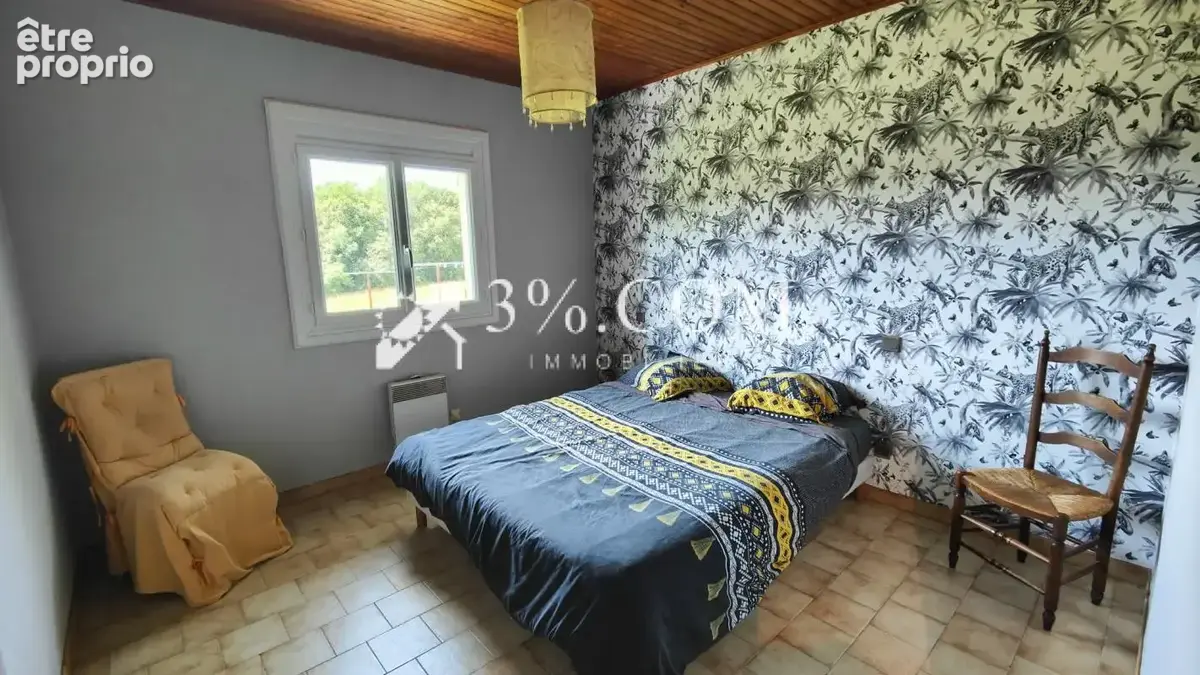 Maison 4 chambres 2700 m2 de terrain - photo 10