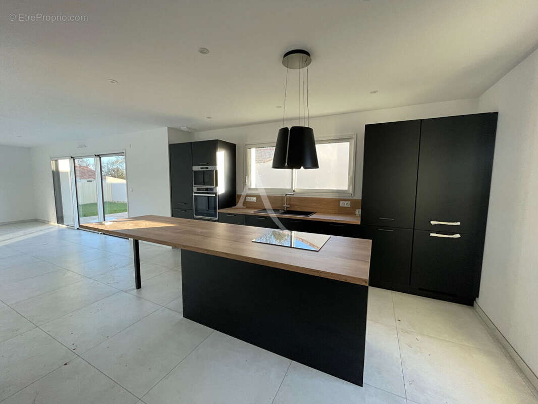 Maison à SAINT-HILAIRE-LA-FORET