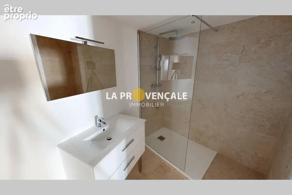 Appartement 42 m² à Trets  - photo 6
