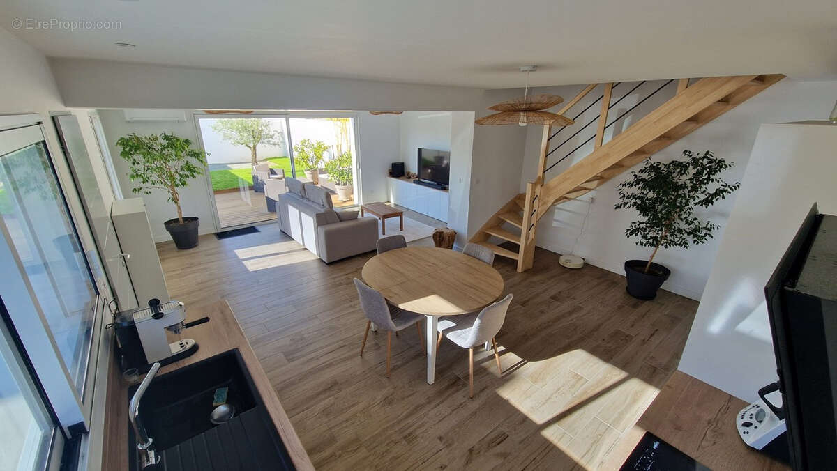 Maison à LA ROCHELLE