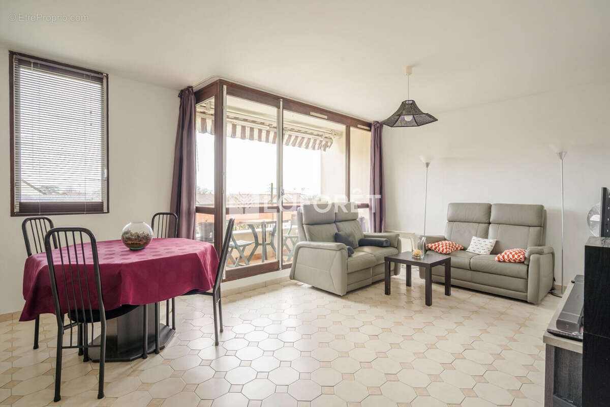 Appartement Le Raincy 3 pièce(s) 73 m2 - photo 6