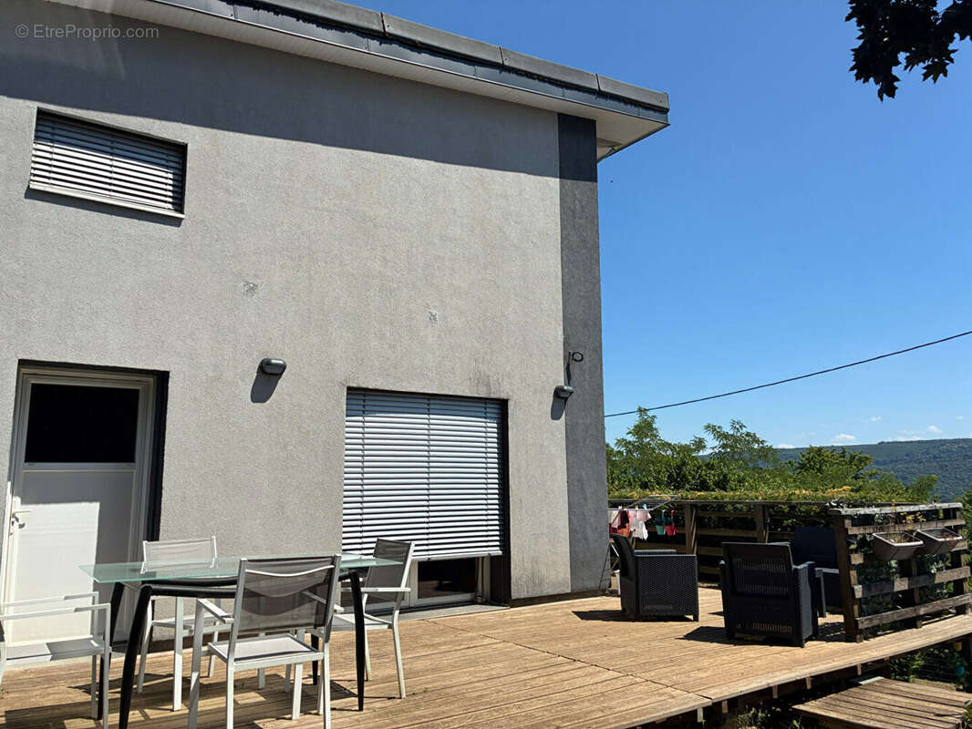 Maison à THISE