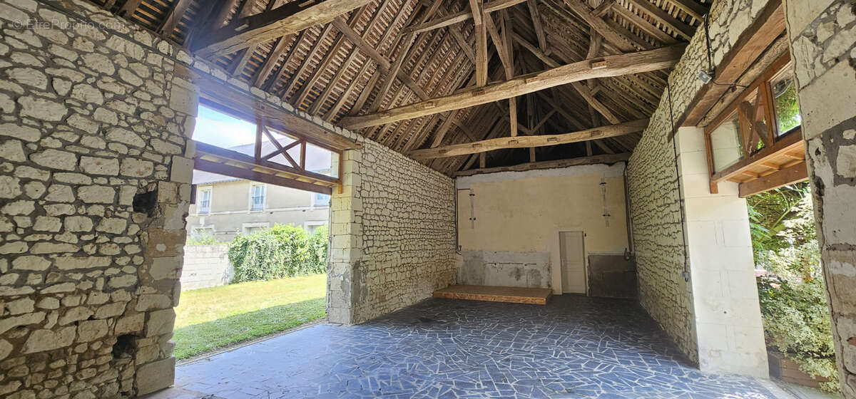 Maison à SAINTE-MAURE-DE-TOURAINE