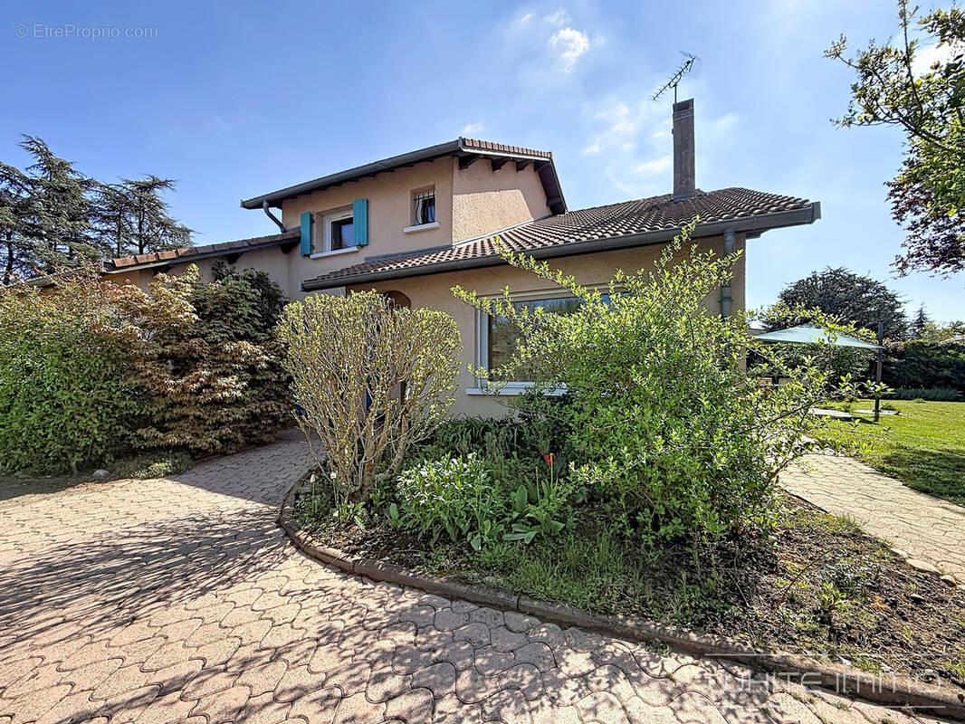 Maison à FRANCHEVILLE