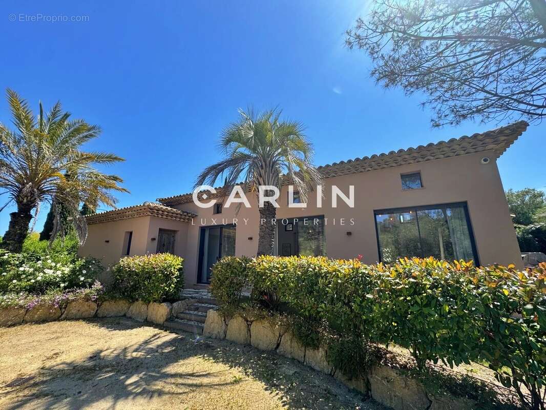 Superbe villa à deux pas du centre de Saint-Tropez - photo 16