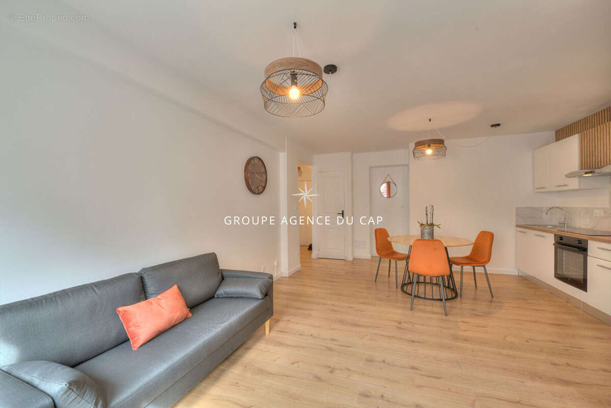 Appartement à SAINT-RAPHAEL