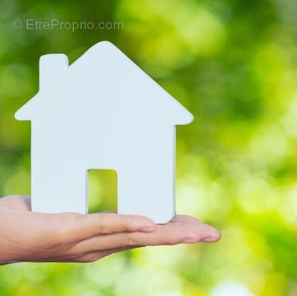 Terrain à PARENTIS-EN-BORN