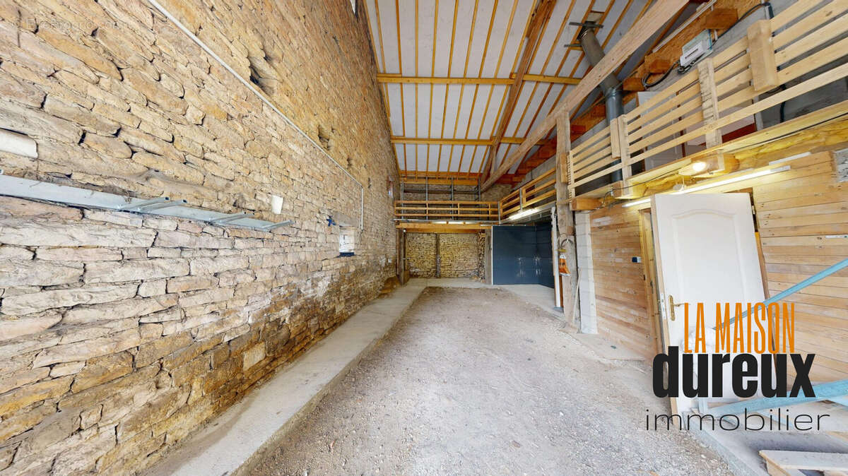 Maison à PIERRECOURT