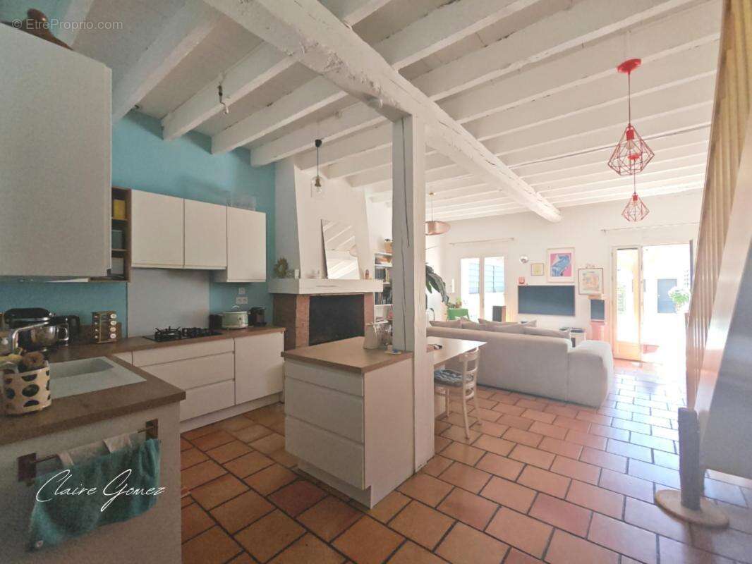 Maison à vendre 4 pièces de 100m² avec Piscine MONTAIGUT SUR SAVE (31) - photo 3