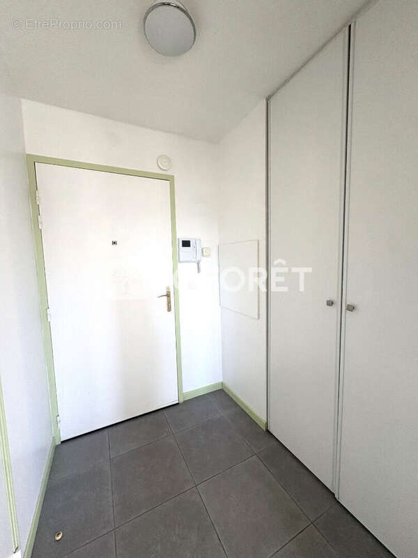 Appartement à GRIGNY