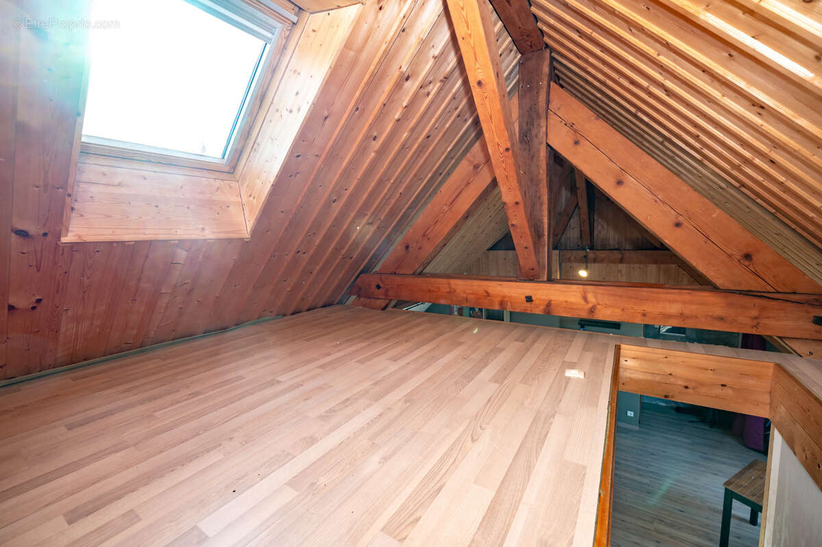 Appartement à LONGEVILLES-MONT-D&#039;OR