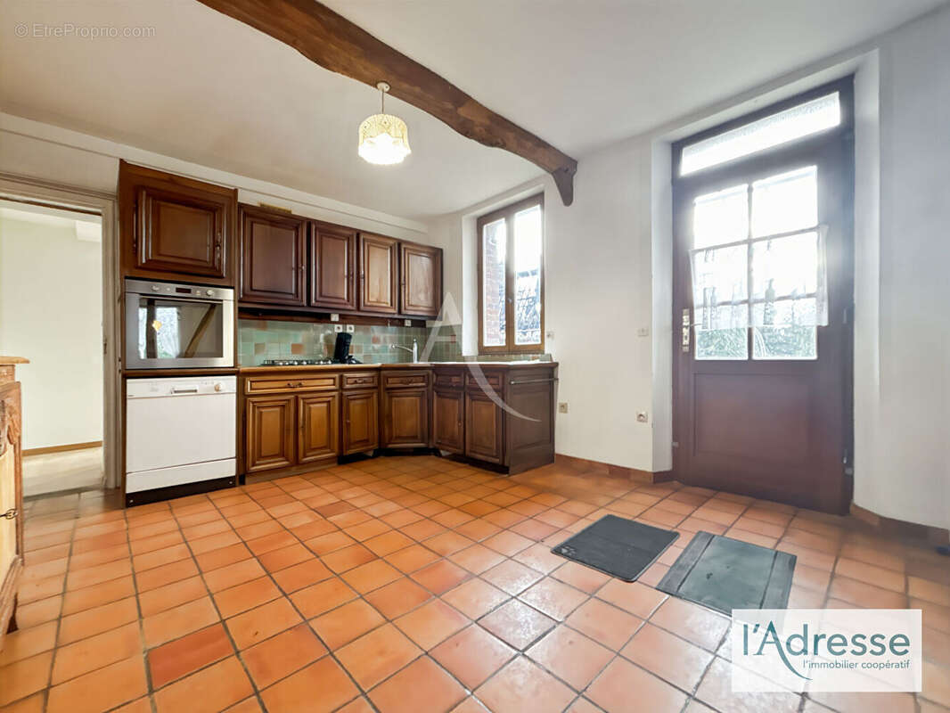 Maison à LA NEUVILLE-CHANT-D&#039;OISEL