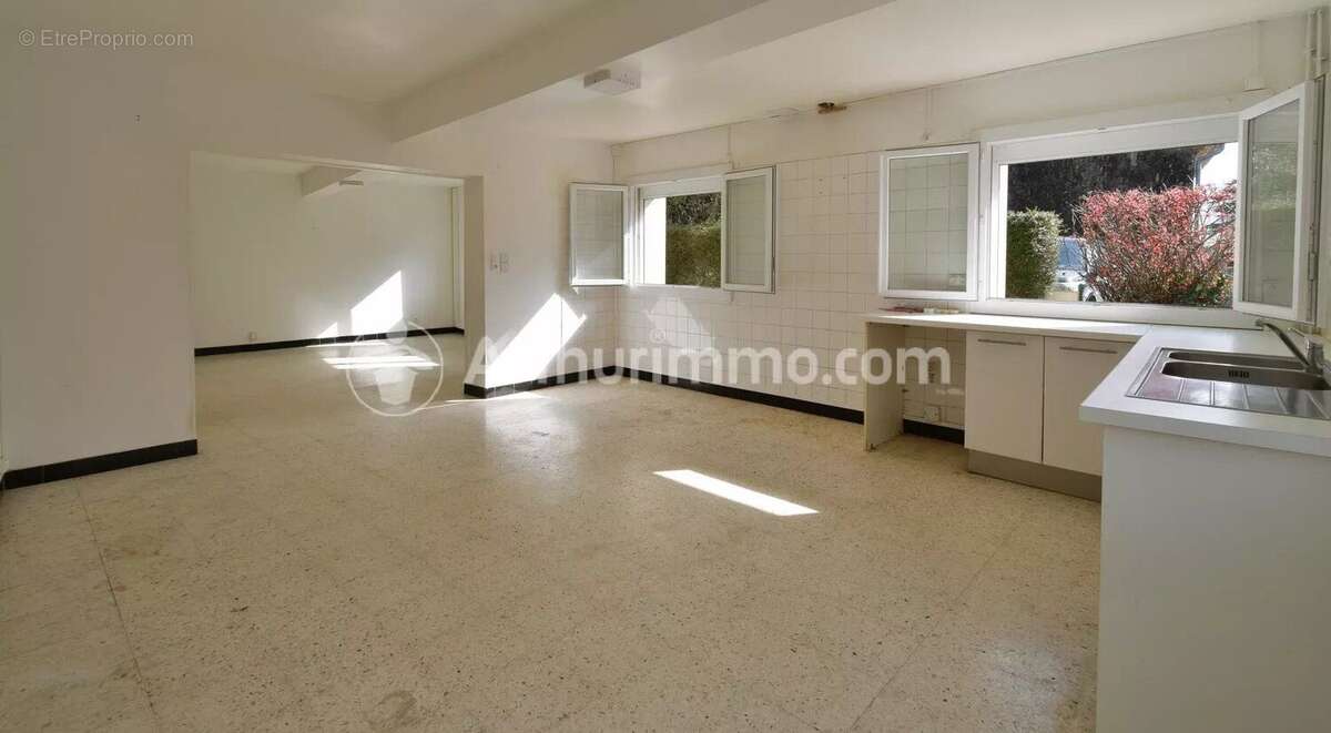 Maison à CASTELMAUROU