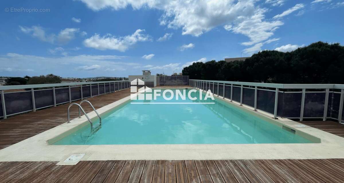 Appartement à VALLAURIS