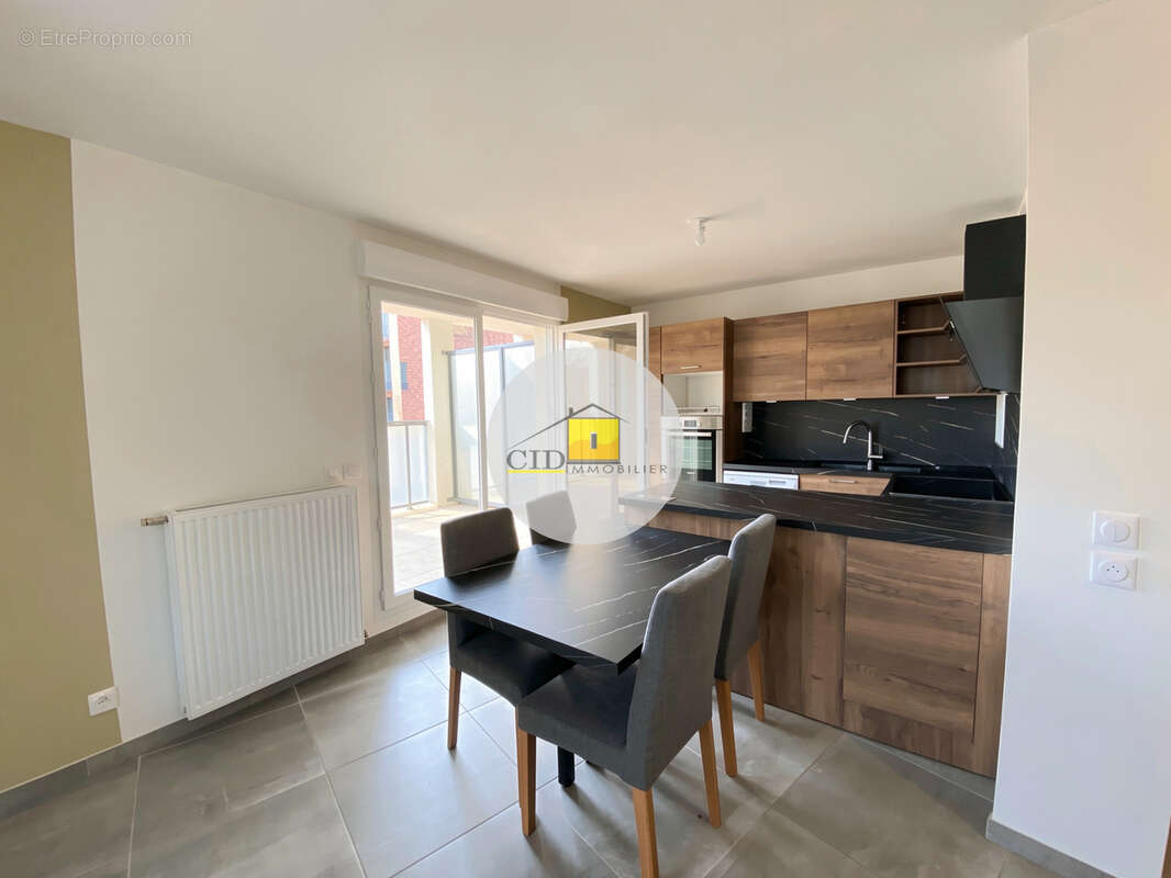 Appartement à VENISSIEUX