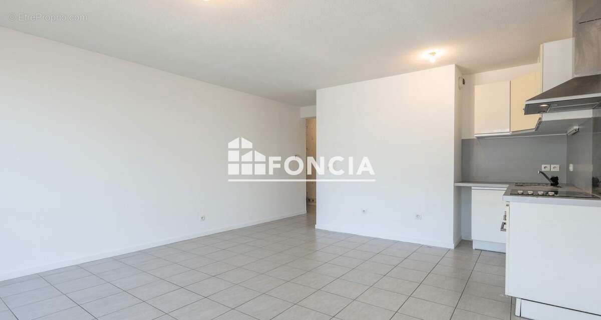 Appartement à SAINT-MARTIN-LE-VINOUX