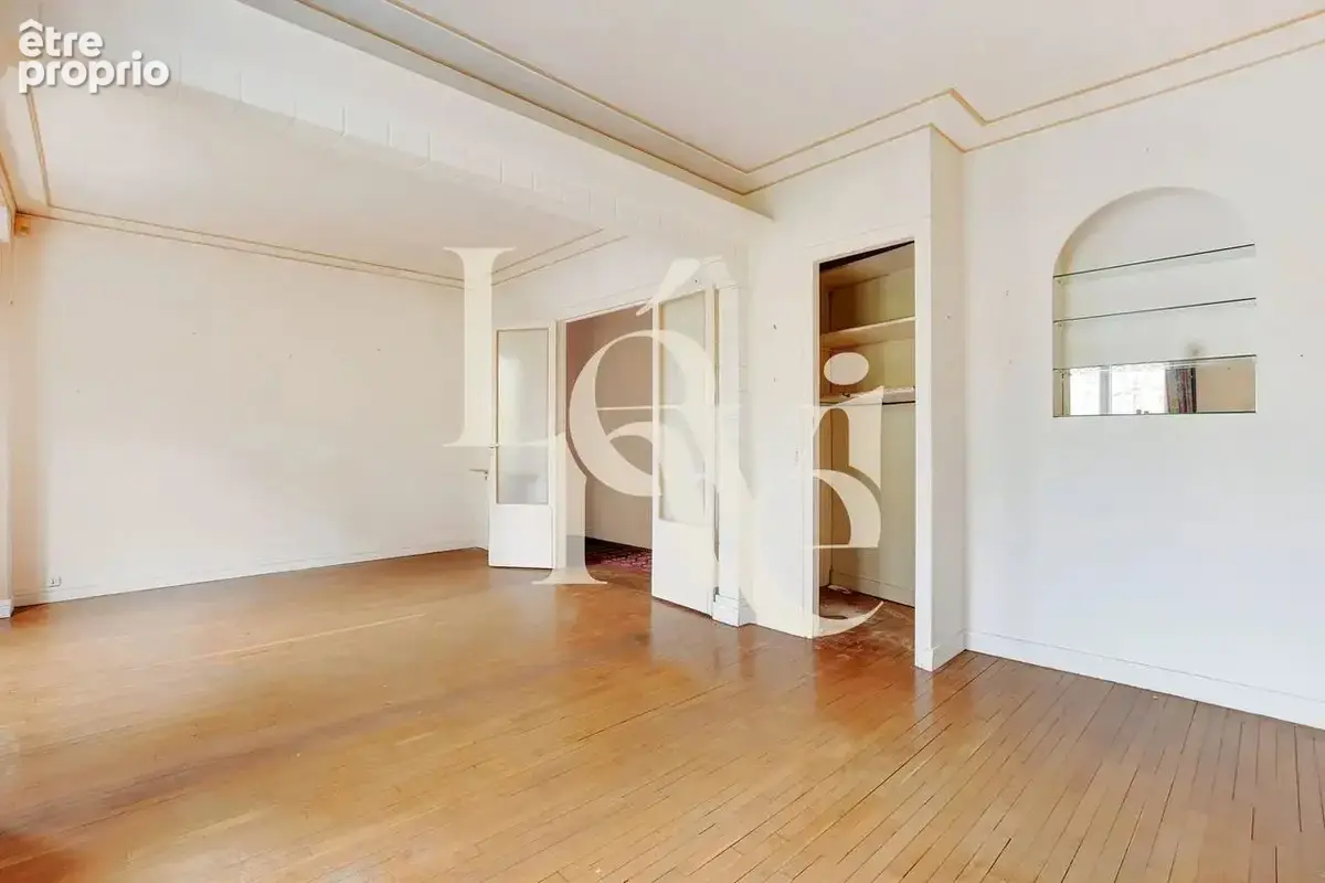 Appartement à PARIS-5E