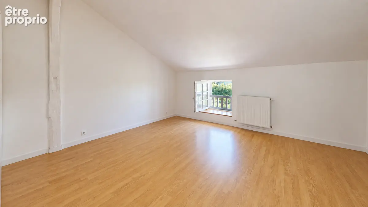 BETHIERENIA Maison de caractère du XVIIIe siècle rénovée - photo 6
