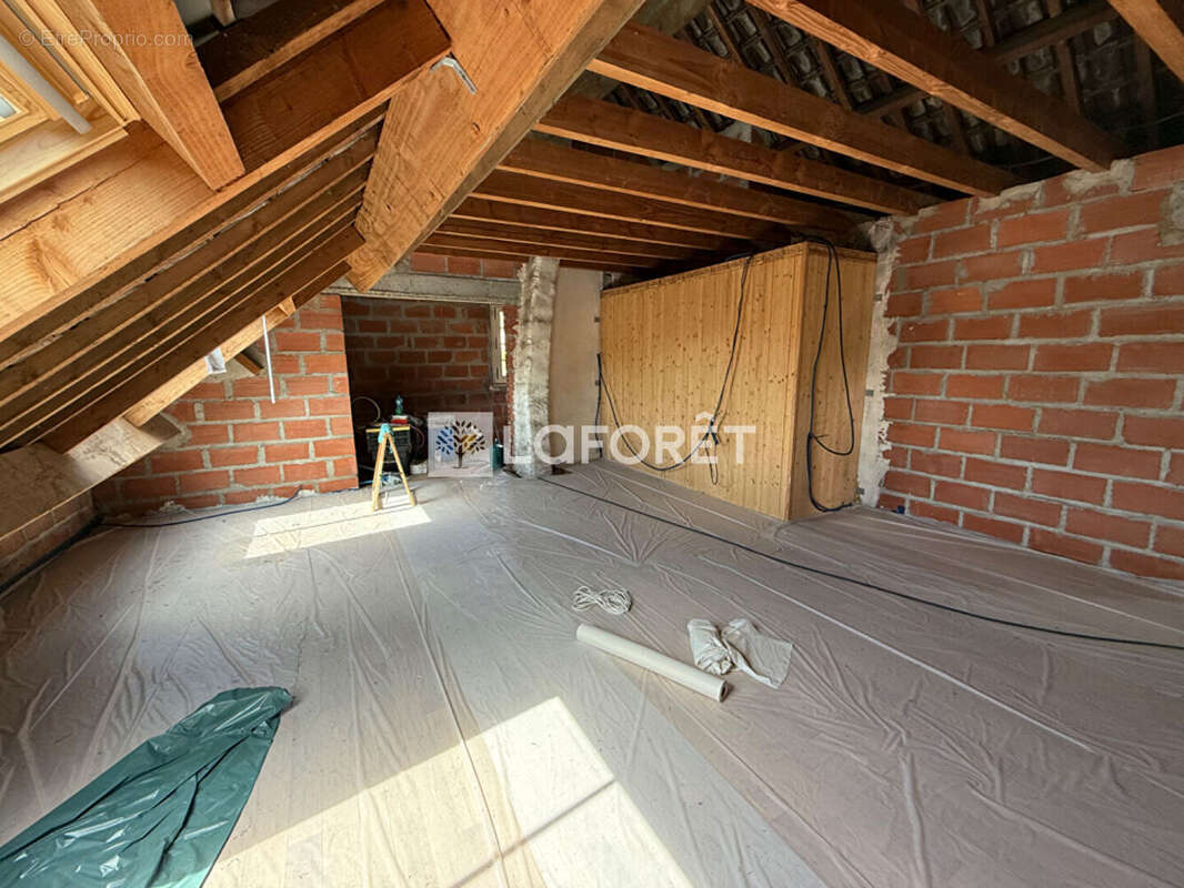 Maison à MEULAN