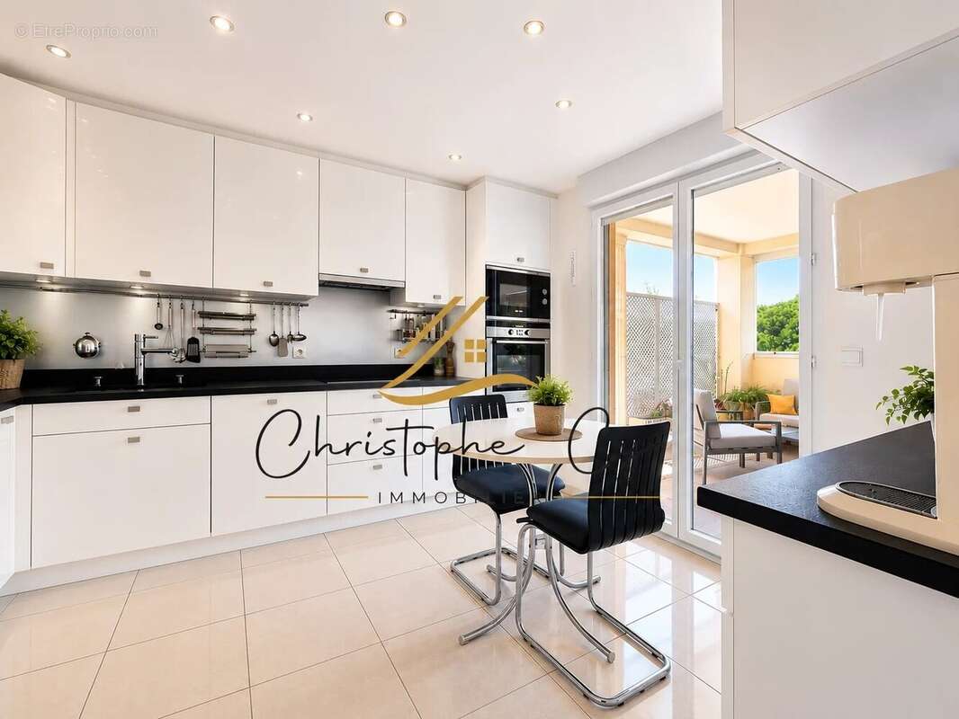 Exclusivité – appartement d’exception 4 pièces de 108 m² – dernier étage avec 100 m² de terrasse - photo 4
