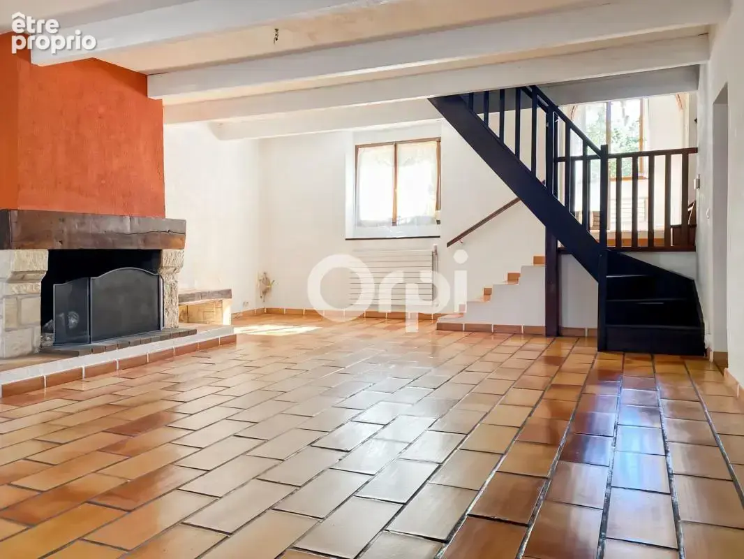 Maison de village de 144 m2 avec terrasse et cave - photo 6