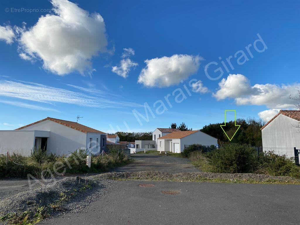 Terrain à BRETIGNOLLES-SUR-MER