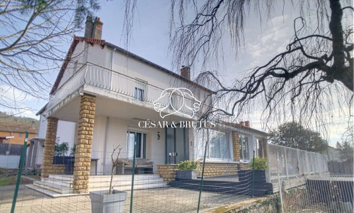 Maison à CHAUFFAILLES