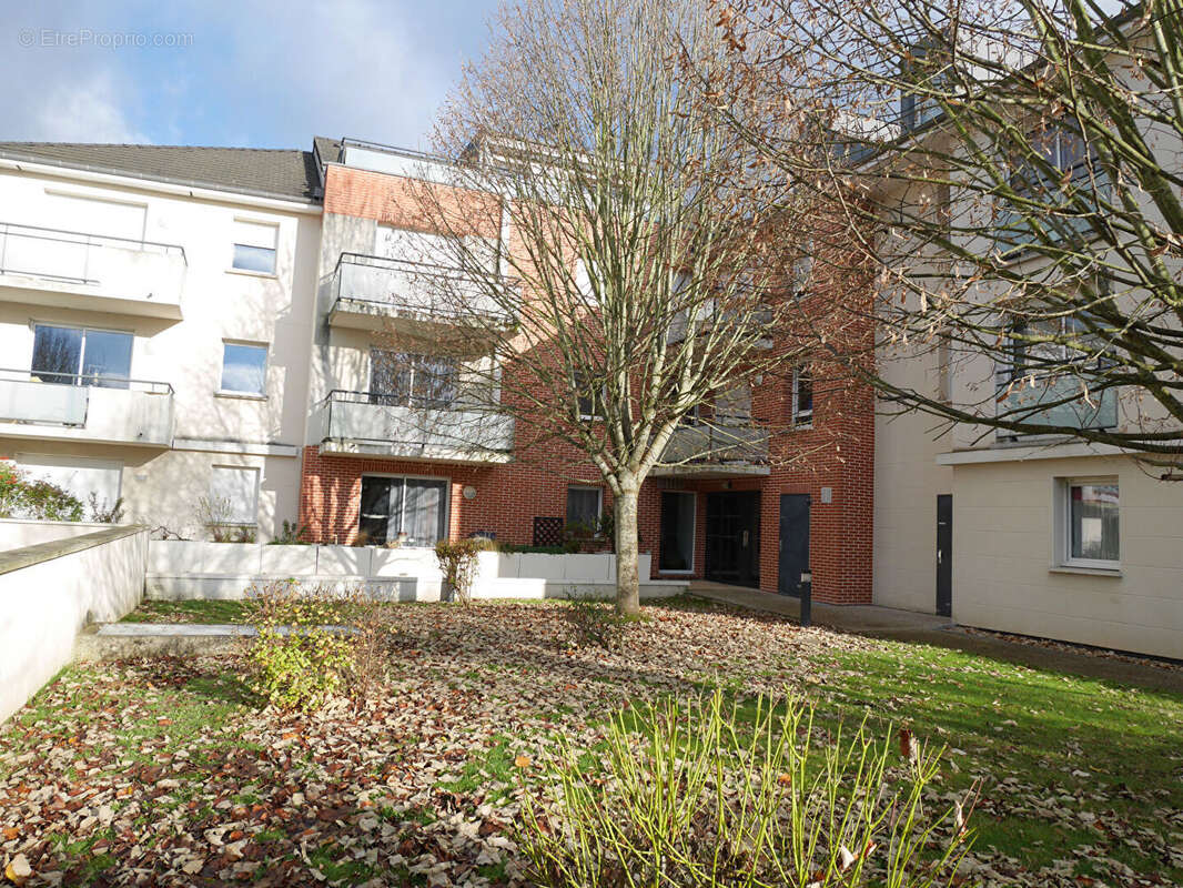 Appartement à LE MESNIL-ESNARD