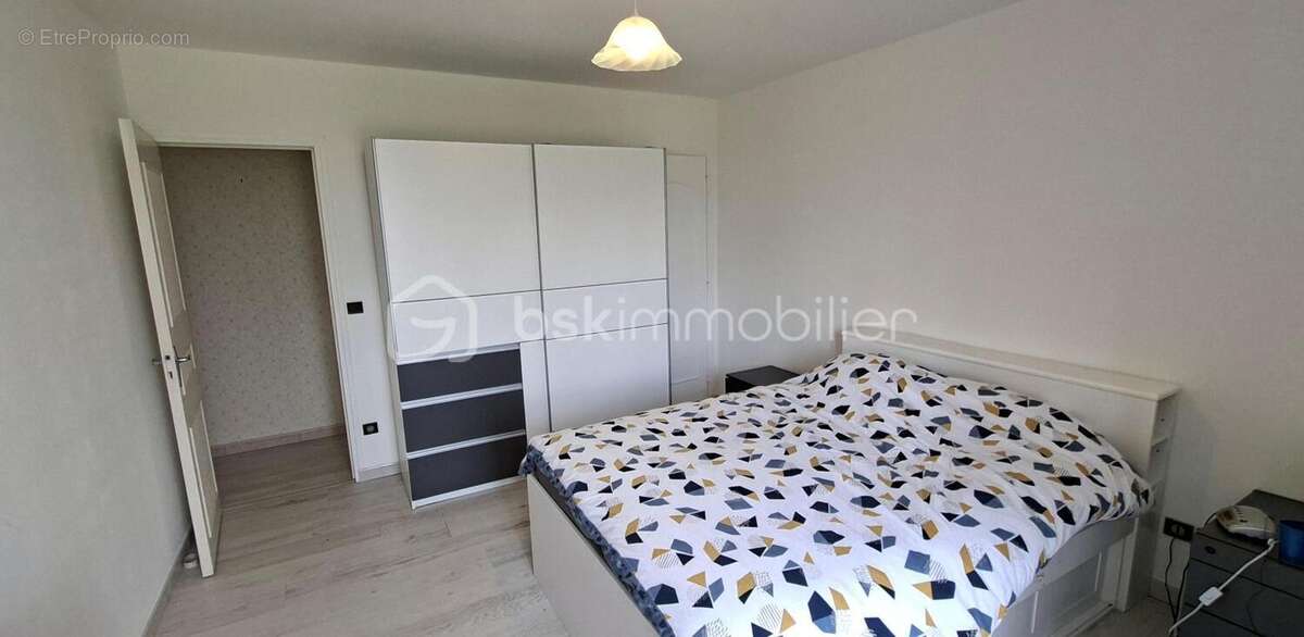 Maison à LANDELLES-ET-COUPIGNY