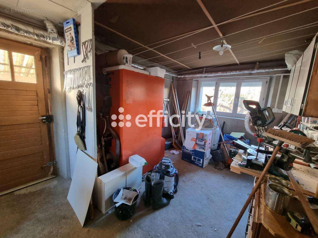 Maison à SAINT-CHELY-D'APCHER