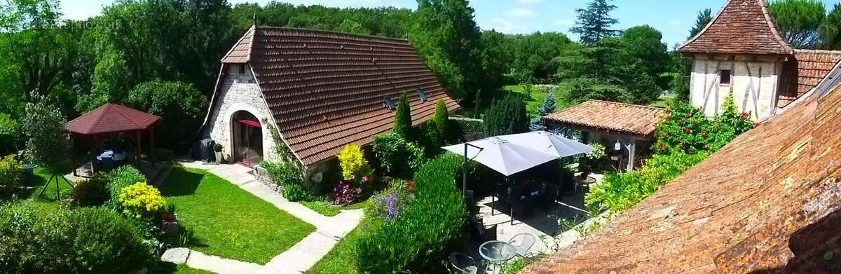 Maison à THEMINETTES