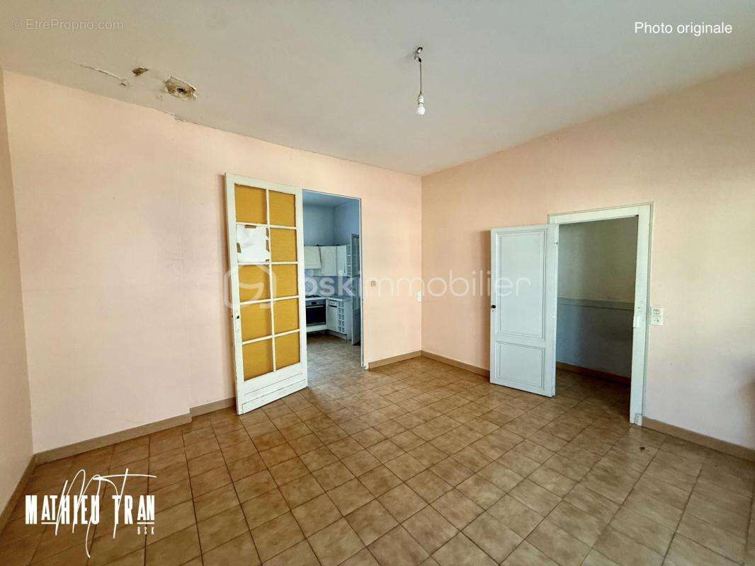 Maison de caractère près de toutes commodités à rénover ! - photo 4