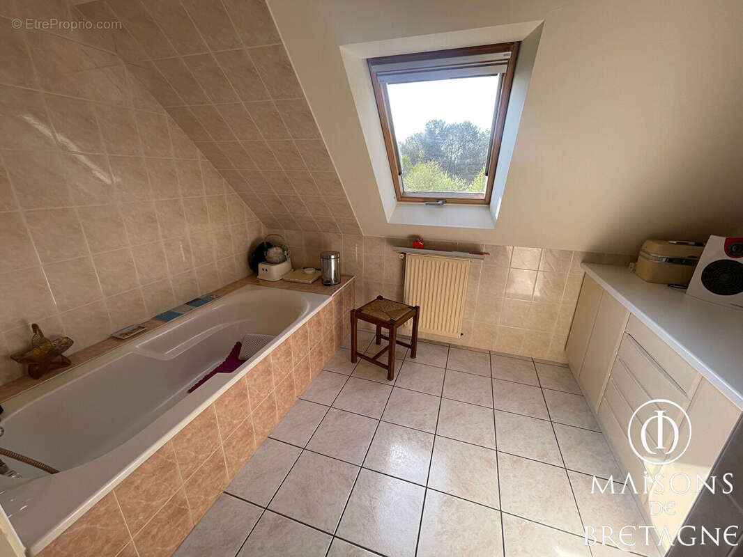 Maison à RIEC-SUR-BELON