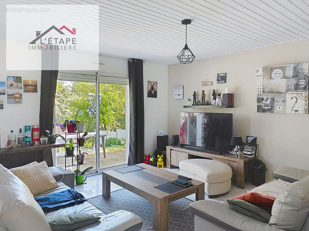 Maison à LE GIROUARD