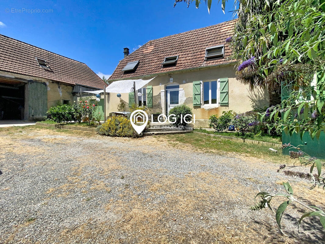 Maison à GARLIN