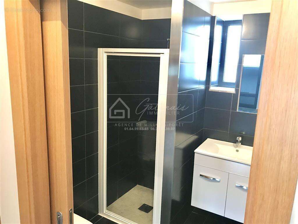 Appartement à MILLY-LA-FORET