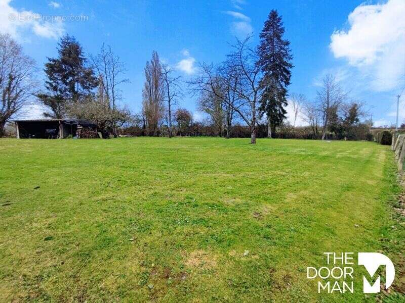 Maison à SAINT-JULIEN-SUR-SARTHE