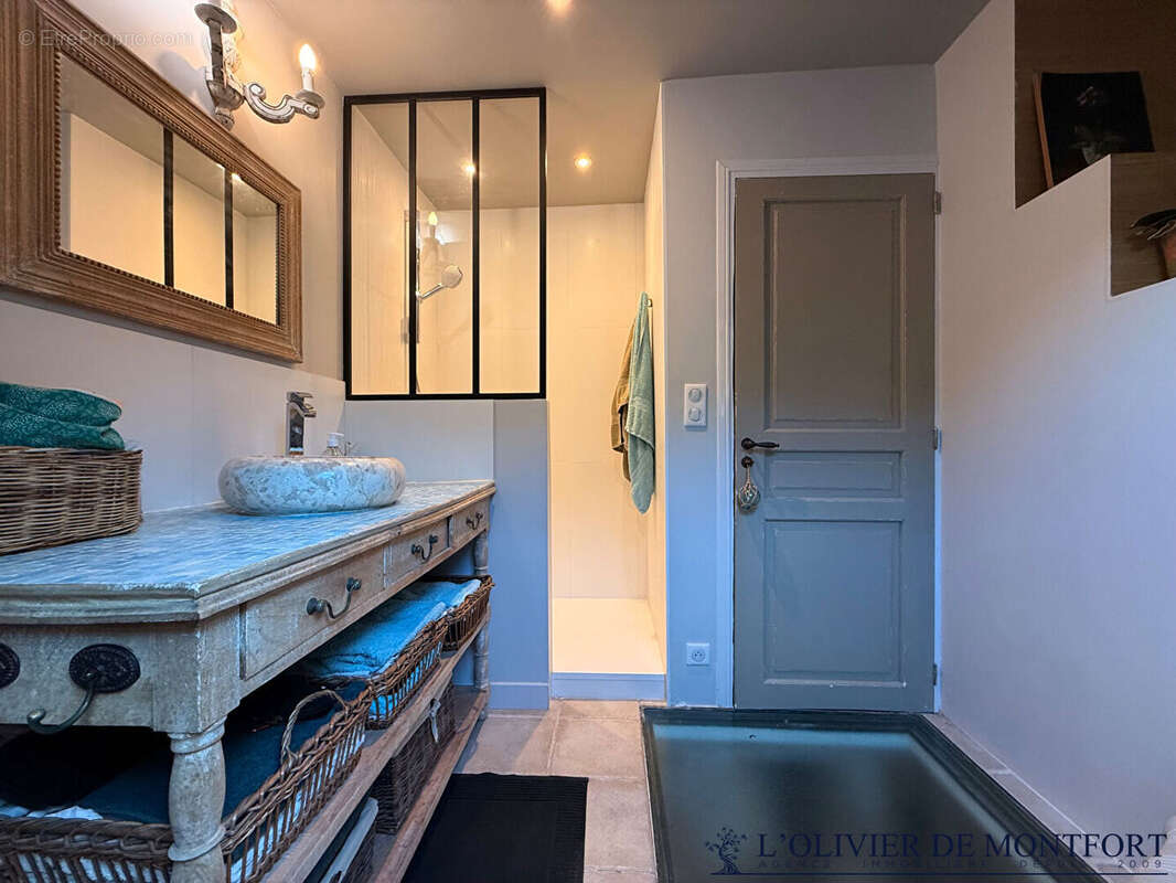 Appartement à MONTFORT-L&#039;AMAURY