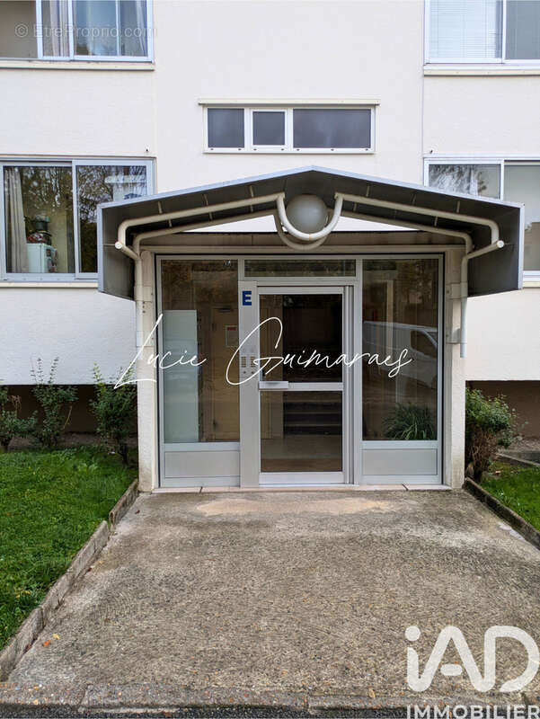 Photo 2 - Appartement à GAGNY