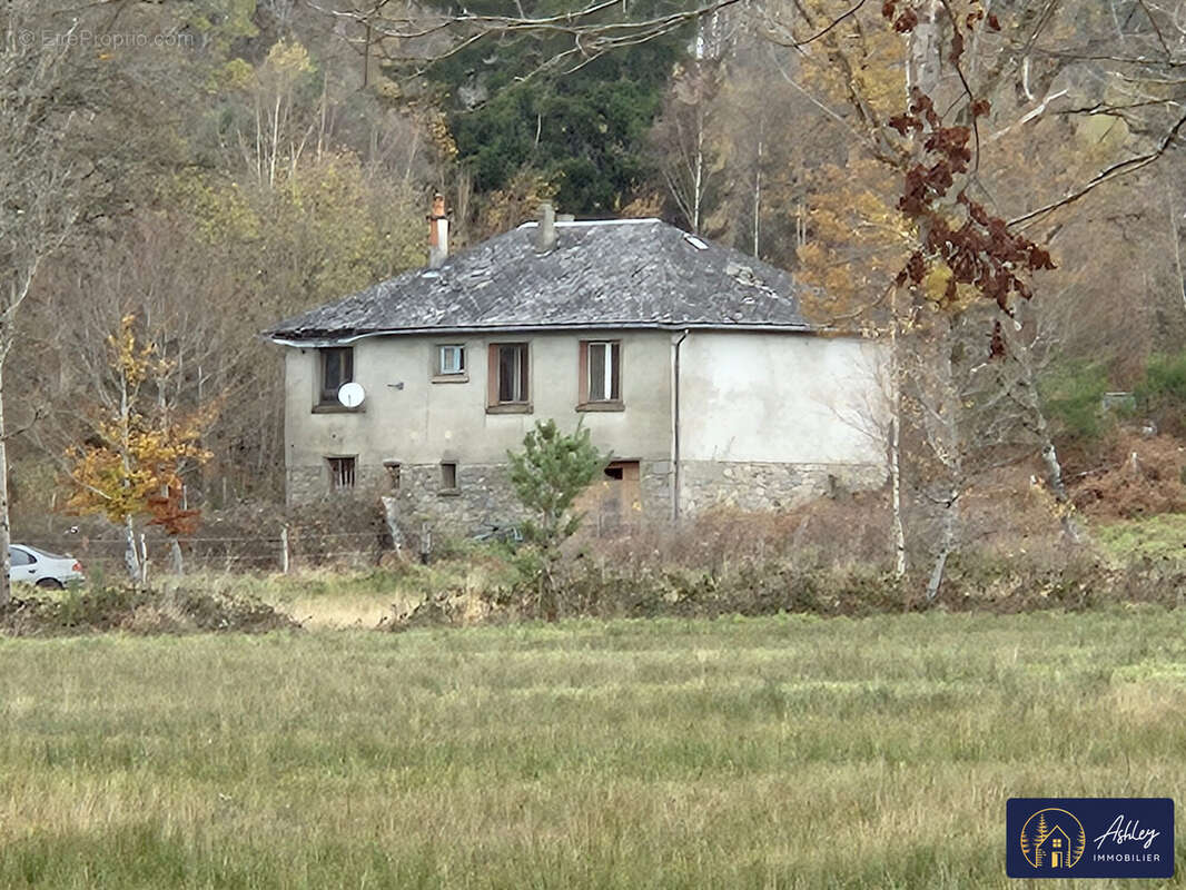 Maison à THALAMY